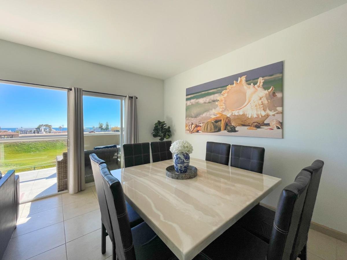 Modern Ocean View Condo With Pools & Gym Rocky Point Exterior photo